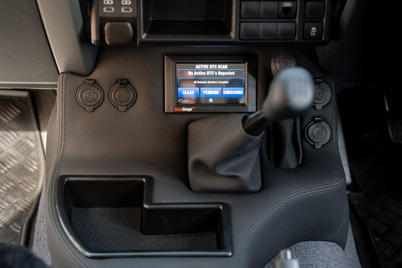 V1 Premium Floor Console - Charging Sockets & Scan Gauge III
