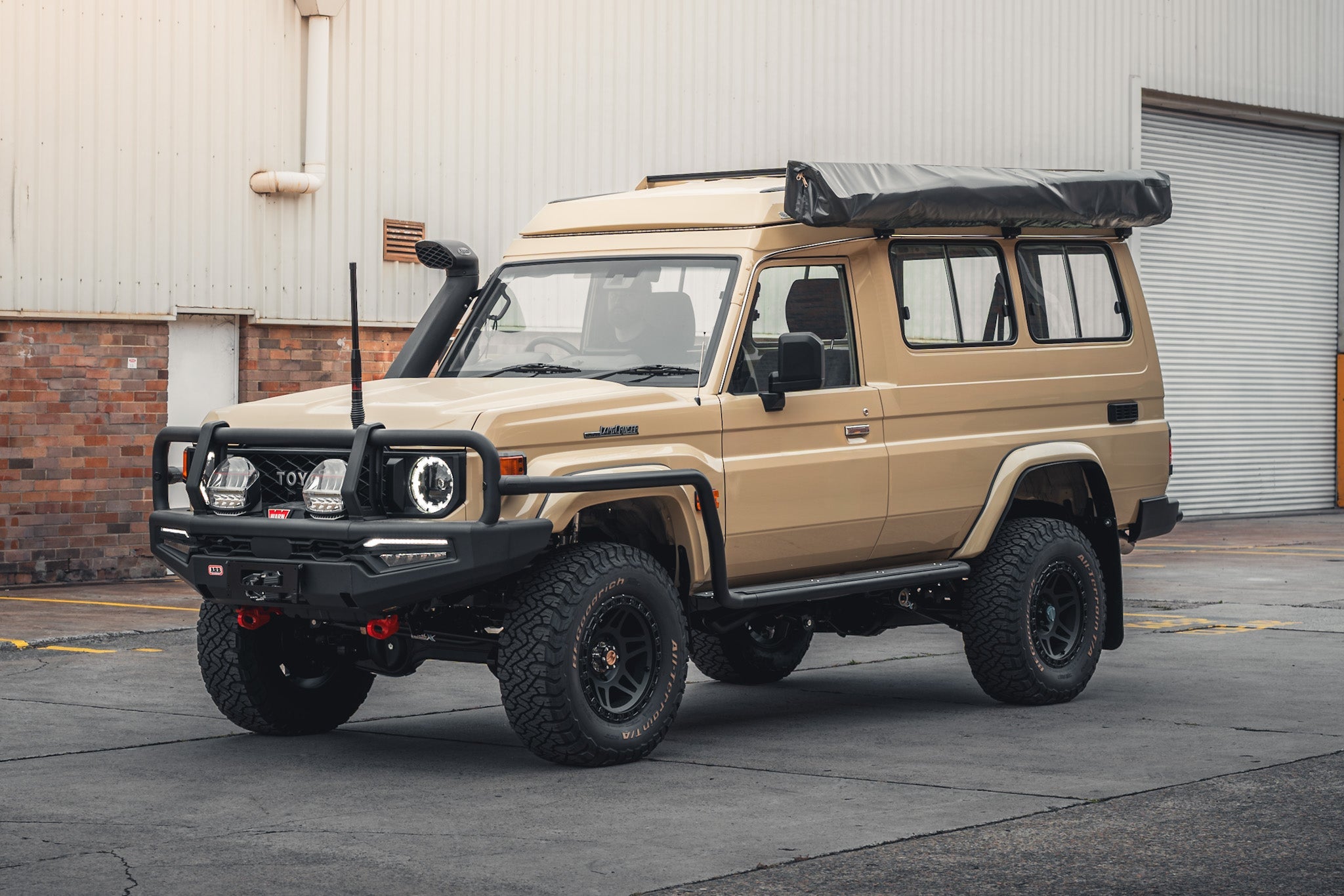 78 Series Troopcarrier