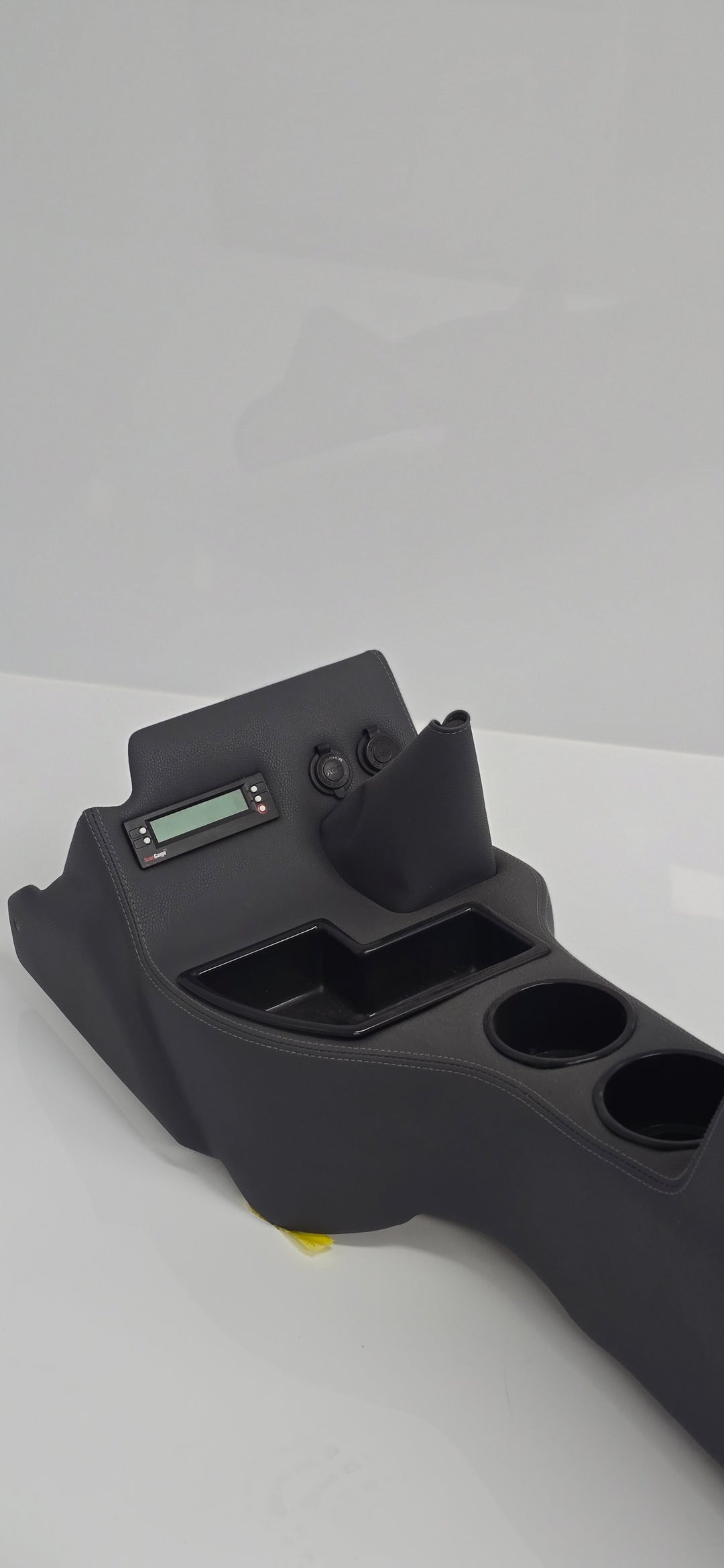 New#38 Original  Floor Console - Charging Sockets and Scan Gauge II - 79 Series Single Cab (2016 Onwards )