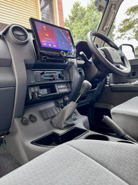 Premium Floor Console – Charging Sockets & (5) Rocker Switch Panel | Toyota 76 Series Wagon & 79 Series Dual Cab