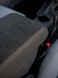 2.8L (1GD) Auto Centre Compartment- 76 Wagon and 79 Dual Cab