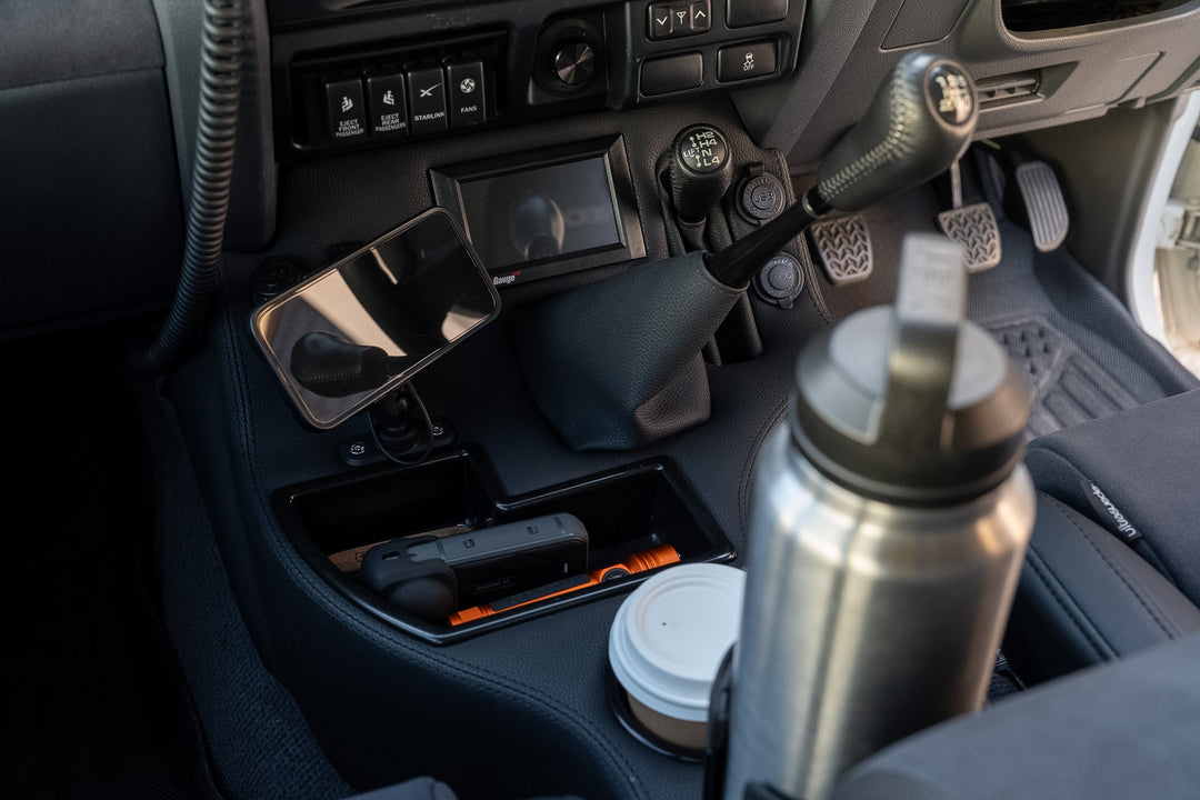 Premium Floor Console - Charging Sockets & Scan Gauge III