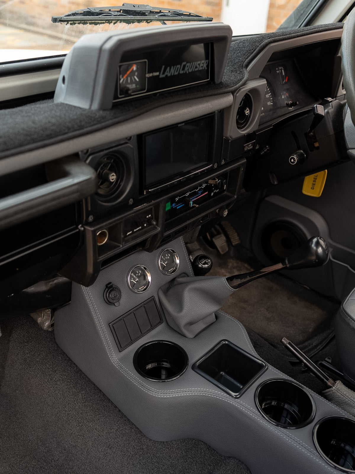 Original Full Length Floor Console- 75 Series Ute