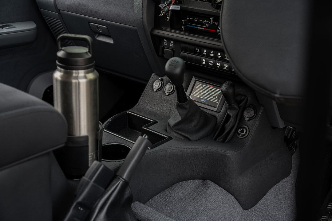 Premium Floor Console - Charging Sockets & Scan Gauge III