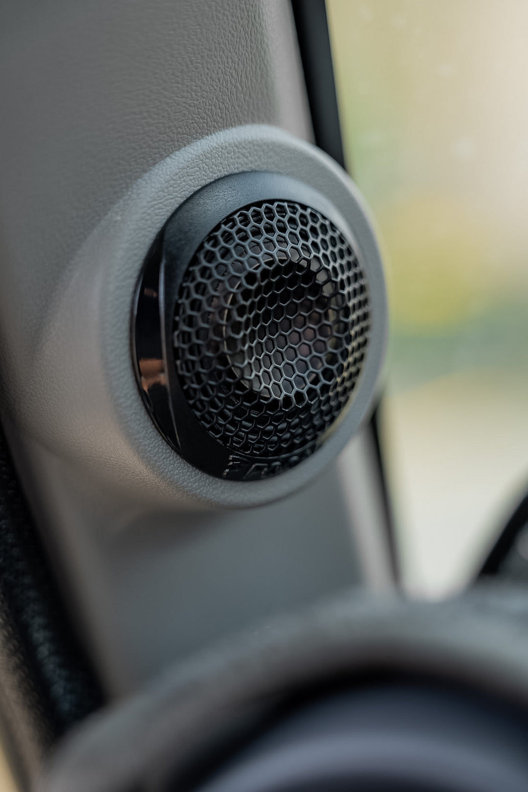 Tweeter Pillar Pods – LandCruiser 70 Series Stereo Upgrade