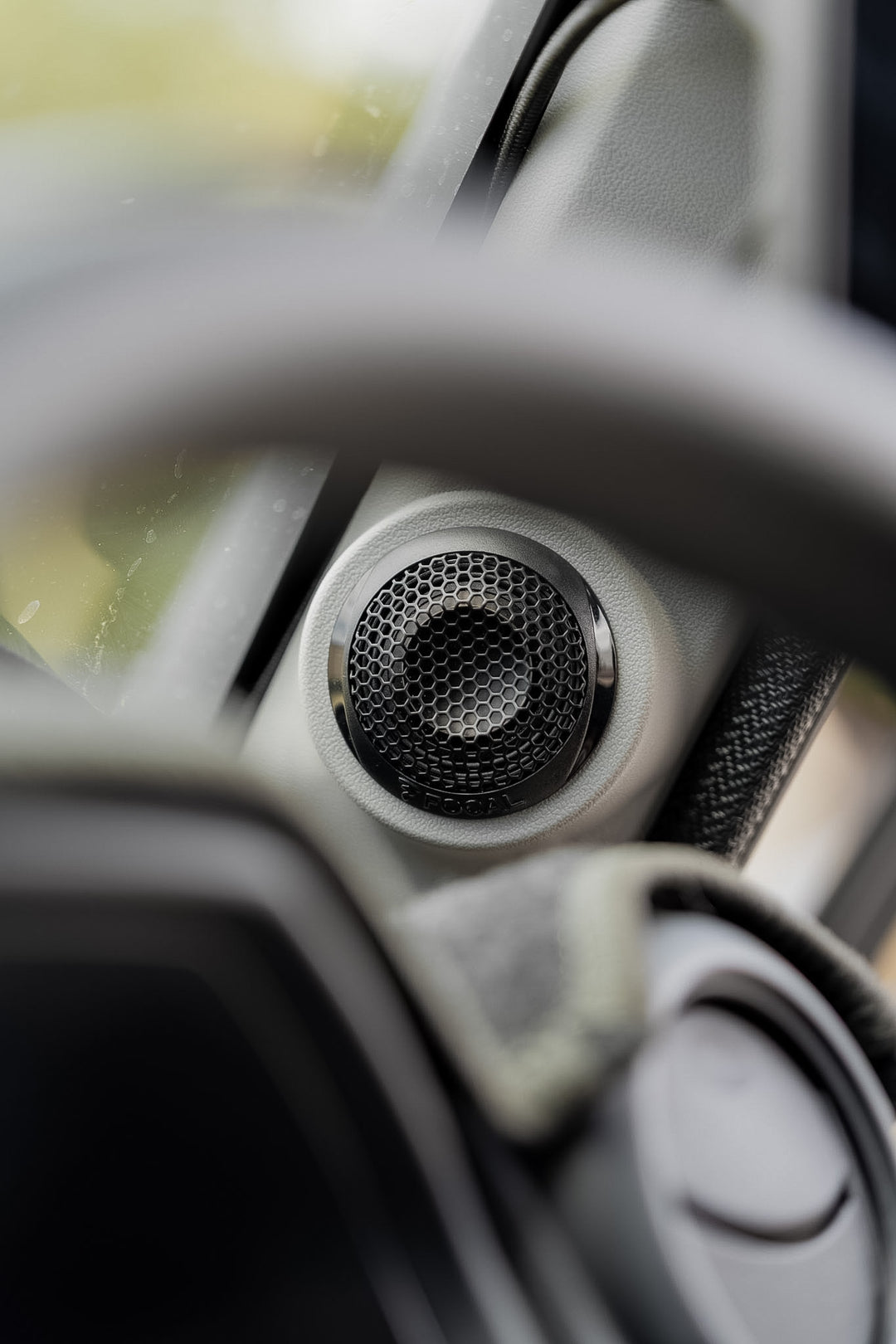 Tweeter Pillar Pods – LandCruiser 70 Series Stereo Upgrade