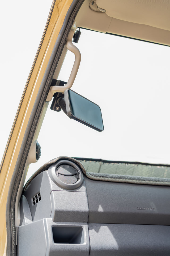 Pillar Bracket to suit Quad Lock