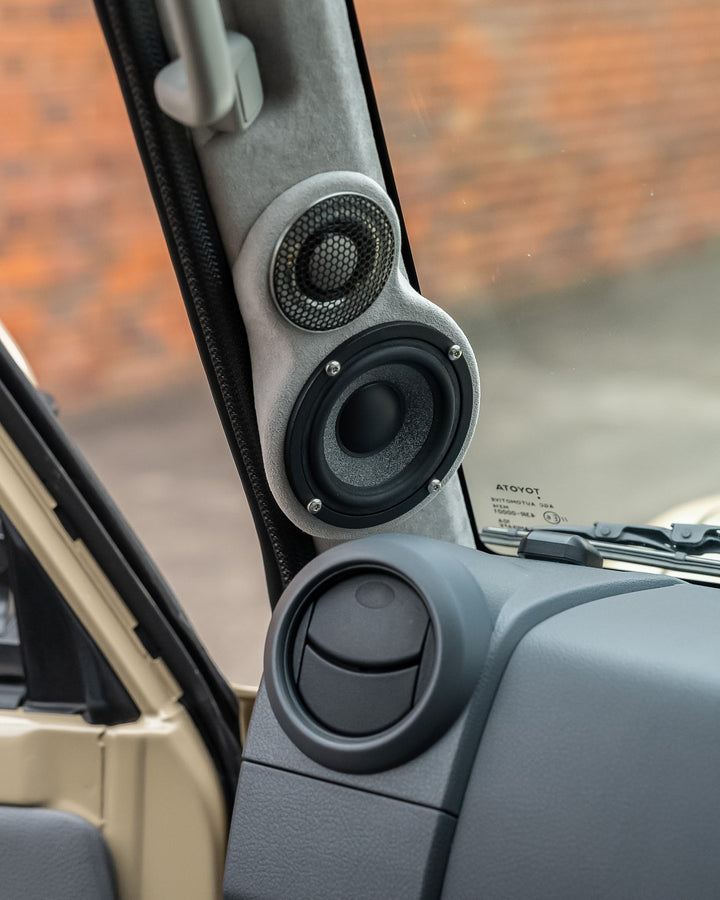 70 Series : 3-Way A-Pillar Speaker Pods