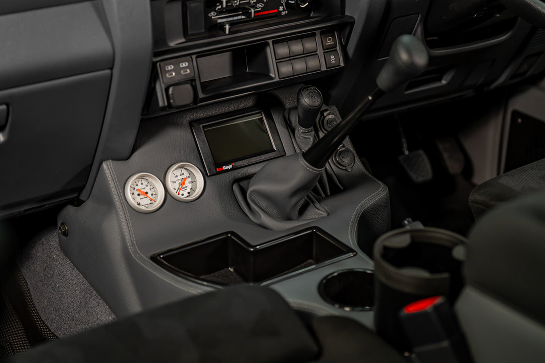 Premium Console - 2 Gauges Holes & Scan Gauge III