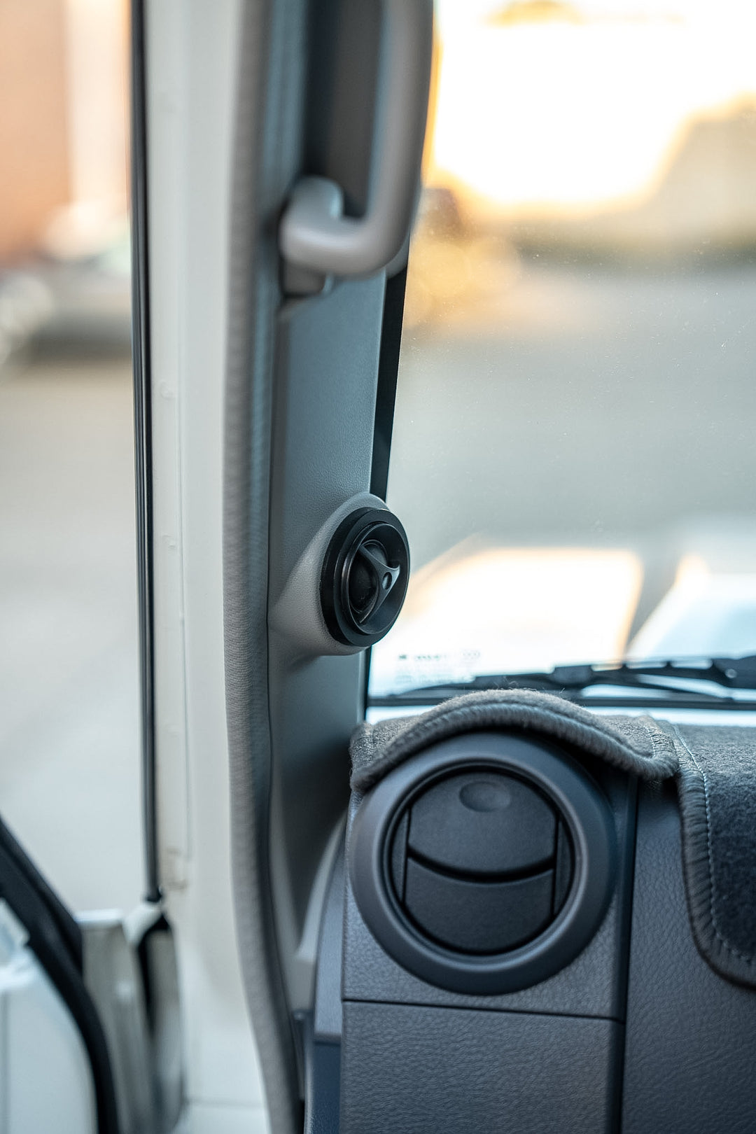 Tweeter Pillar Pods – LandCruiser 70 Series Stereo Upgrade