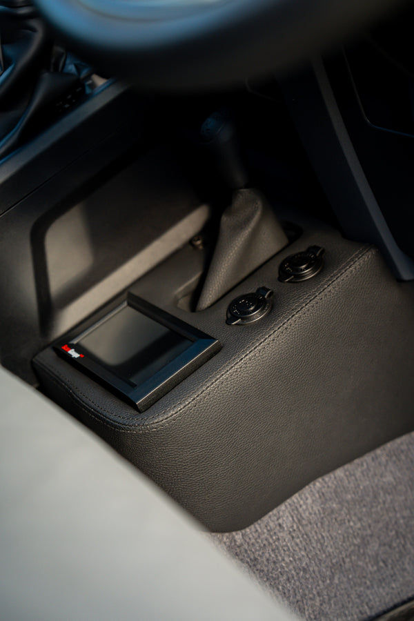 Auto Accessories Wing - RHS Design 2 With Charging Sockets & Scan Gauge III Hole