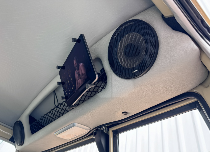 Rear Roof Console | TroopCarrier