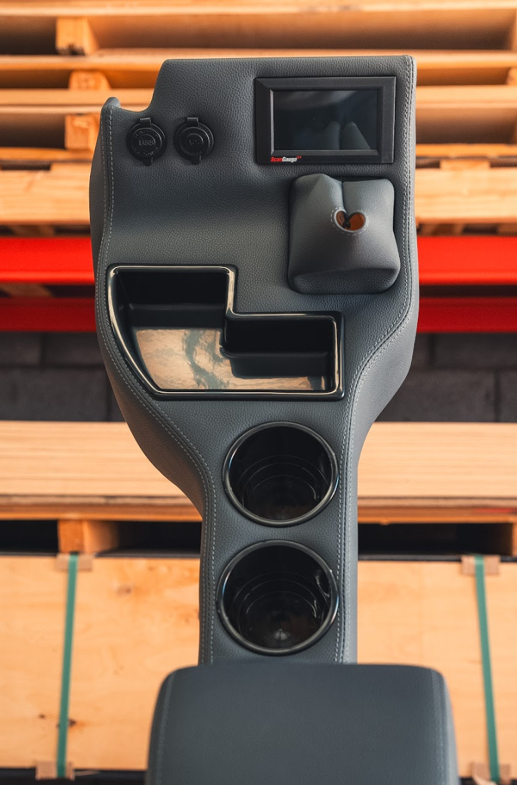 Original Floor Console - Charging Sockets and Scan Gauge III | TroopCarrier